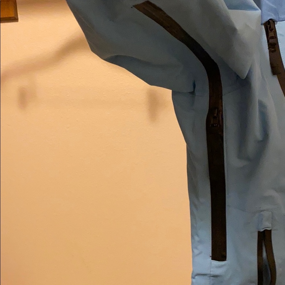 Rain jacket - Picture 2 of 13